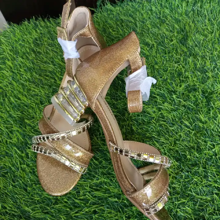 Elegant high quality girls' Low Wedge block heel Shoes – Stylish Wet-Look Design for All Occasions – Comfortable & Durable Footwear for Parties, Weddings, and Everyday Wear