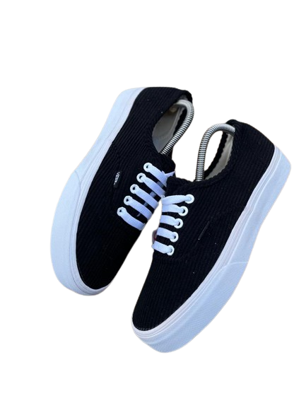 Unisex Classic Vans-Style Canvas Sneakers with Durable Rubber Sole, Double Layer Base, Comfortable Everyday Casual Shoes for Men & Women