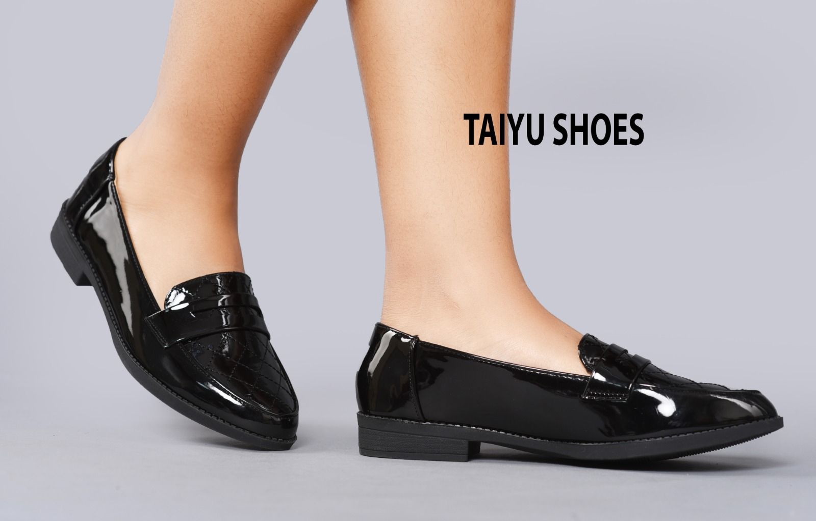 TAIYU SHOES Ladies Classic oxford. Women's Official Patent Leather Shoes. Smart Casual Slip-On Flat Shoes for Work, Office, or School. Comfortable & Stylish Formal Footwear for All Day Wear.