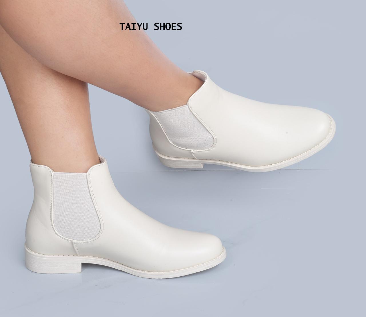 Women’s Black Ankle Booties – Elegant Leather-Look Low Heel Boots with Side Zip Closure, Round Toe Comfortable Casual & Formal Fashion Shoes