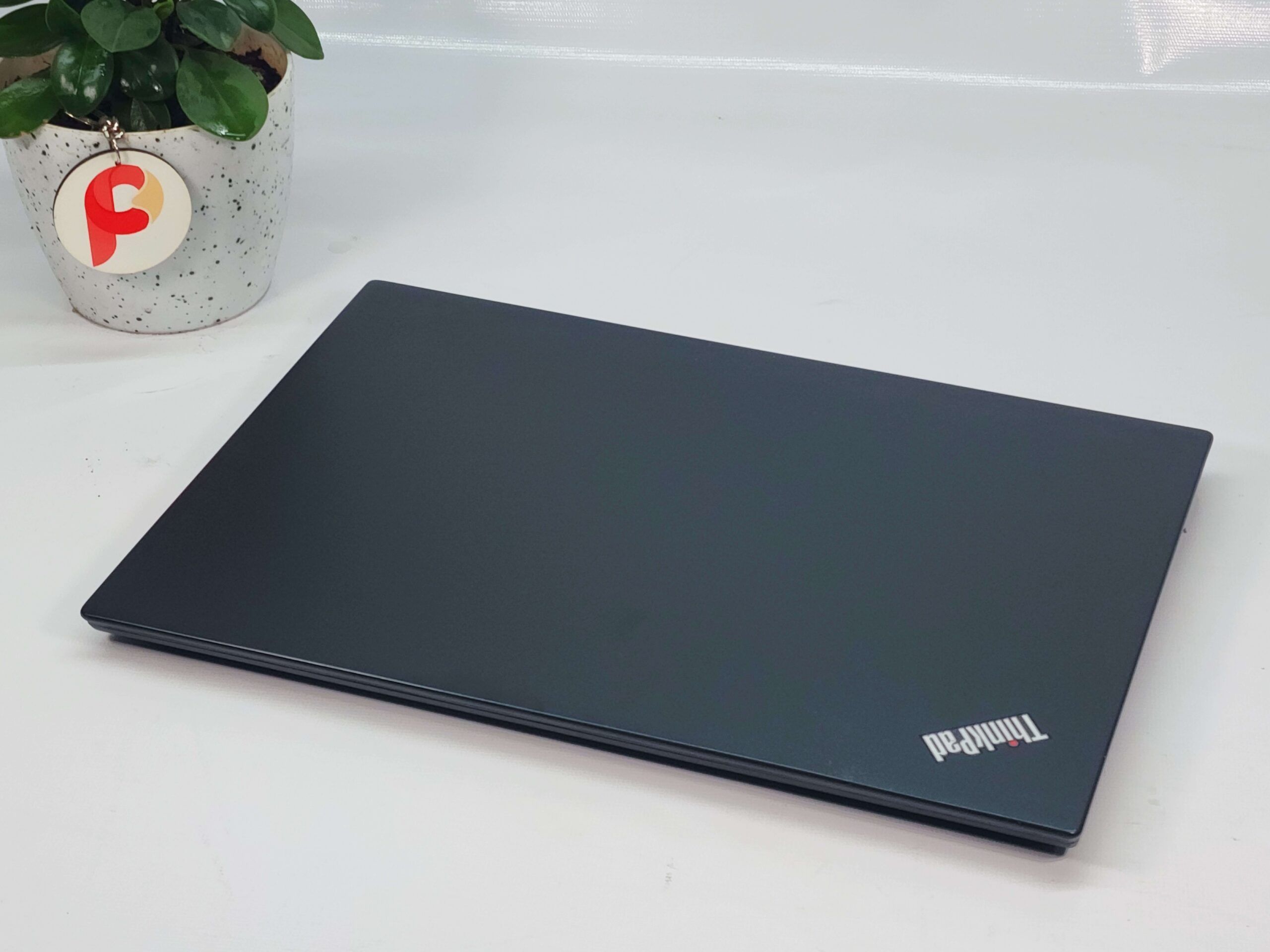 Special Limited Time Offer Refurbished Lenovo Thinkpad T490 Intel Core i5 8 GB Ram 256 GB SSD 8th Generation Refurbished Laptop 14'' Inch Screen Size With Installed Windows and Office Black in Color