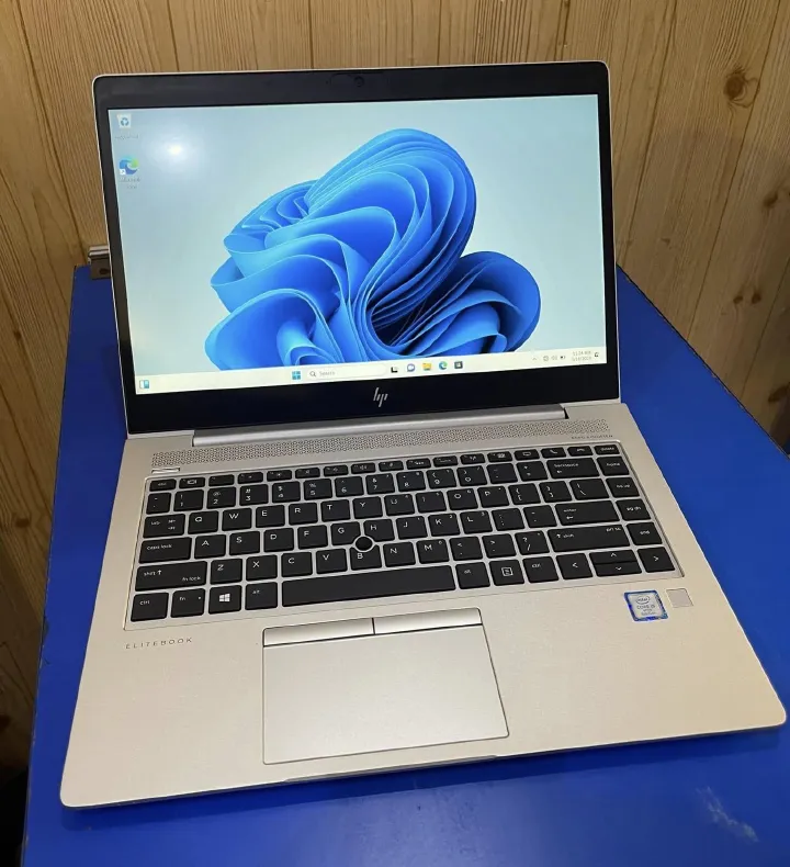 HP Elitebook 840 G5 Core i5 7th Generation 8GB RAM 256GB SSD Silver in Color 14 Inch Screen Size With Backlit Keyboard Windows 11 and Microsoft Office Installed Refurbished Ultra Slim Laptop Computer