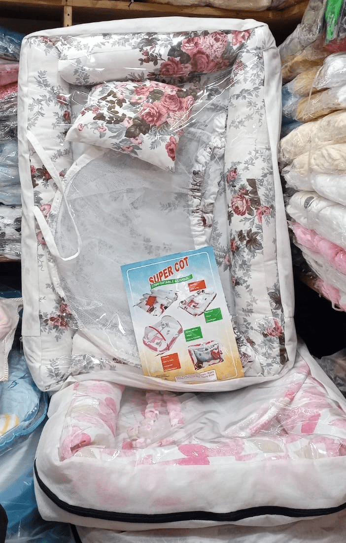 Generic Baby Nest & Co-sleeper Foldable with Pillow + Net