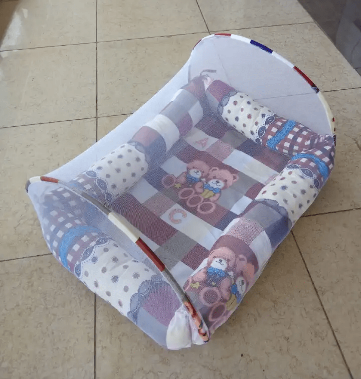 Generic Baby Nest & Co-sleeper Foldable with Pillow + Net