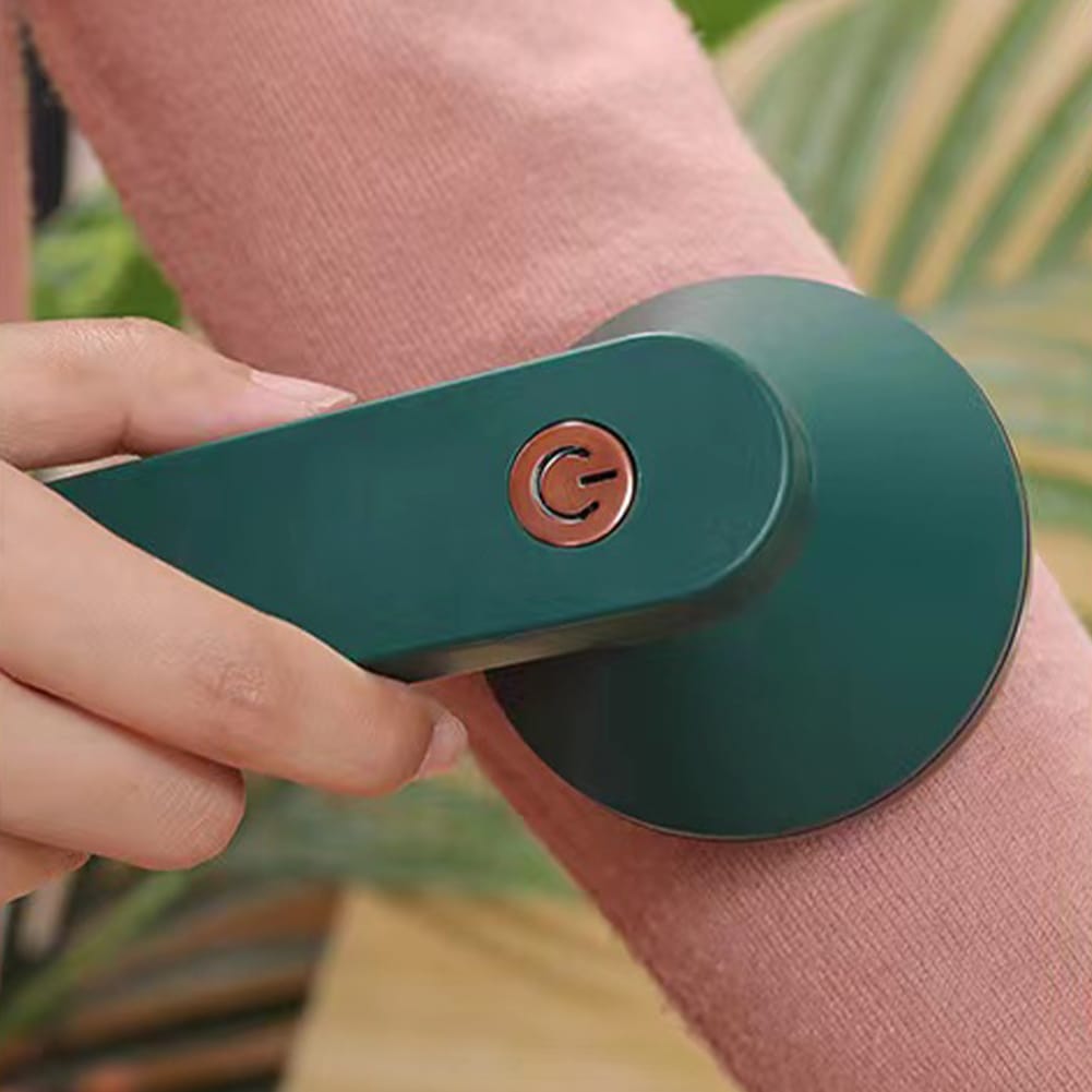 USB LINT REMOVER Excellent for removing lint  on: sweaters, knitwear, carpets, curtains