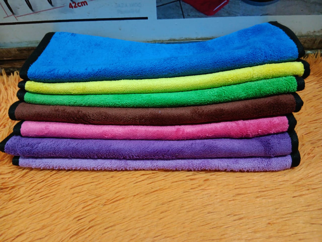 Fleece Microfiber Cleaning Towel-The towels are made of 100% pure cotton, they are super soft and absorbent, highly capable of absorbing and drying quickly at the same time, it is fantastic all purpos