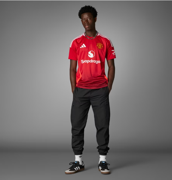 Latest 2024/2025 Manchester United Home/Away kit football jersey With A FREE custom name and number.