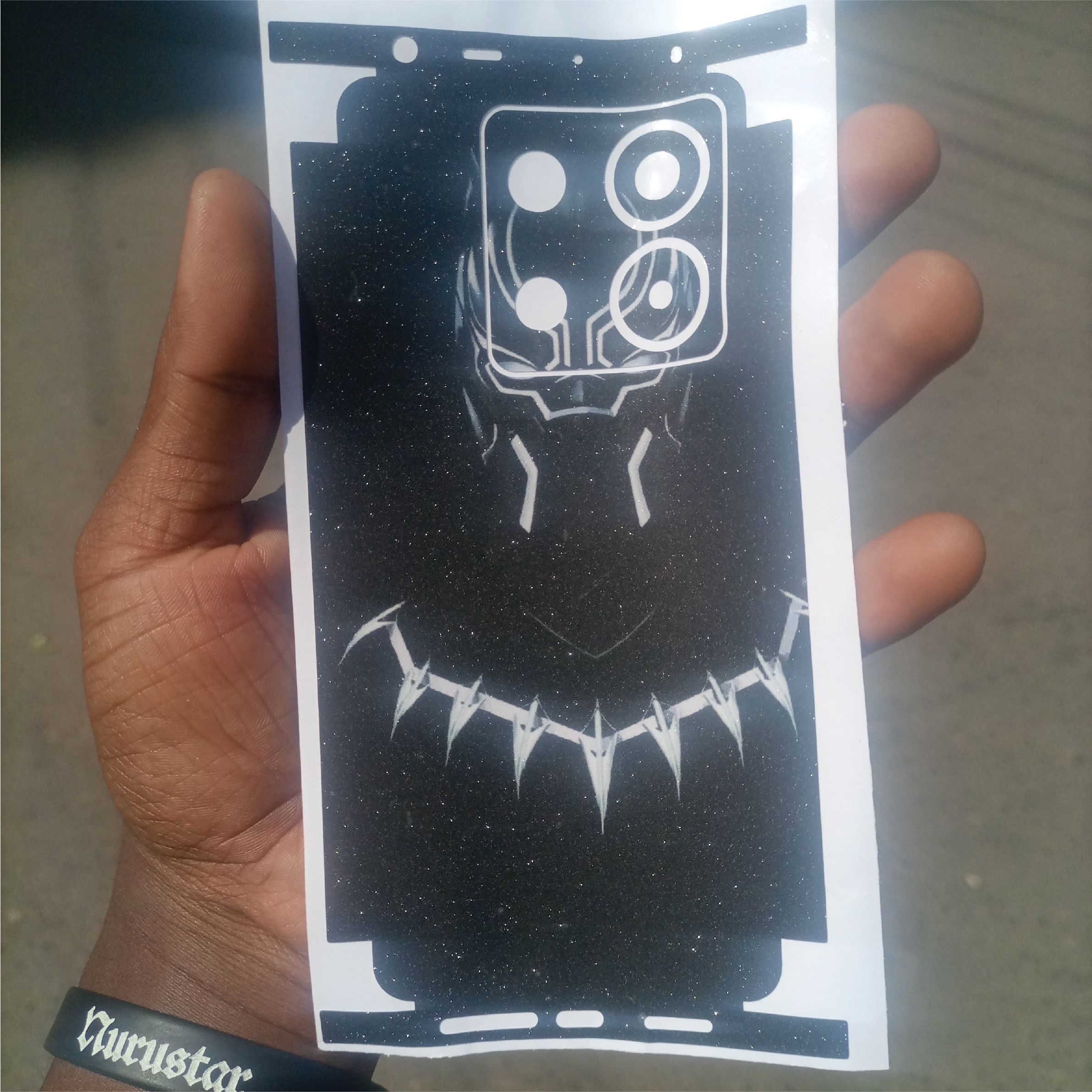 Artistic Minimalist Phone Stickers in Wholesale| Clean and Elegant Designs | For a Sophisticated Touch!". Fits 6.1'' to 6.7 inches