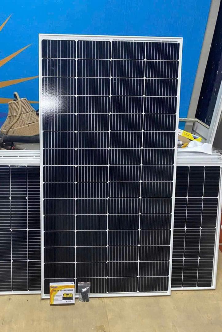 Max Solar 150 W Solar Panel Monocrystalline Solar Panel