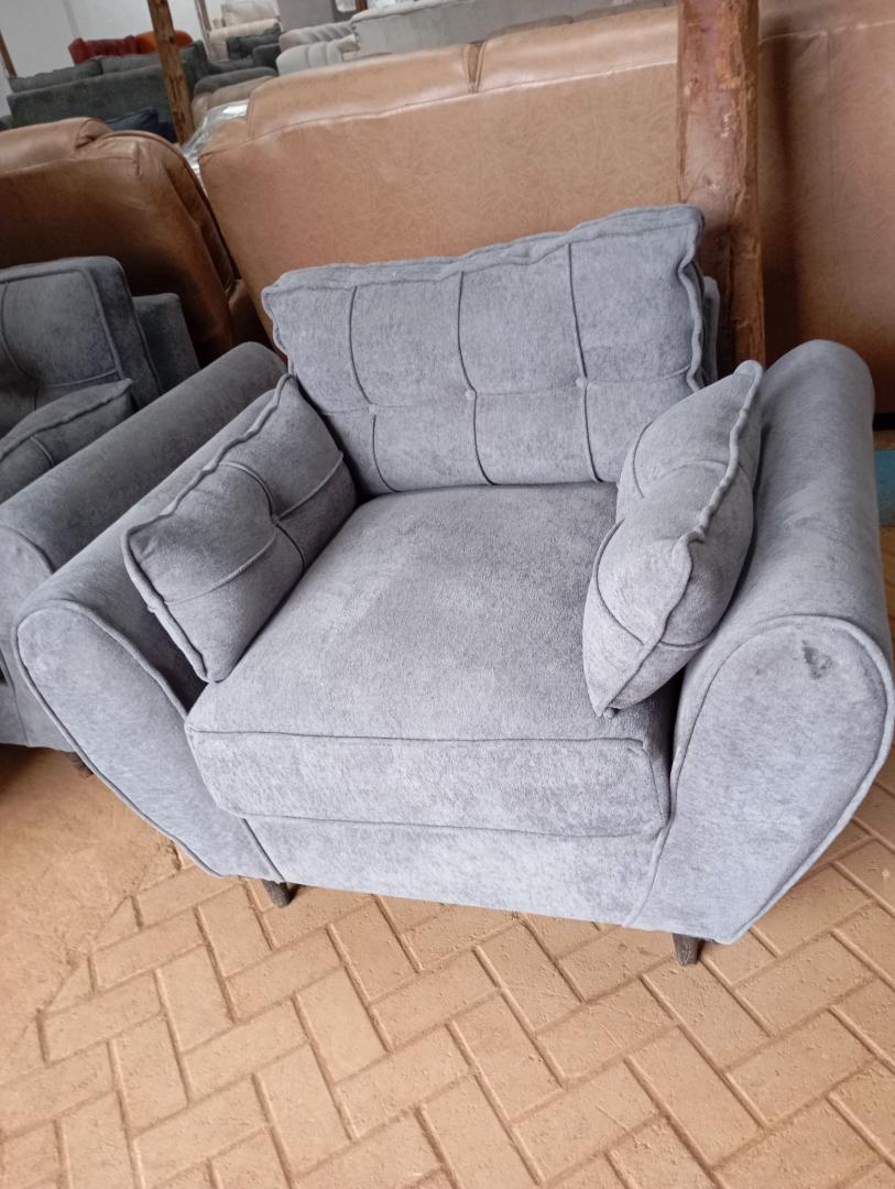 7 Seater Butterfly Sofa