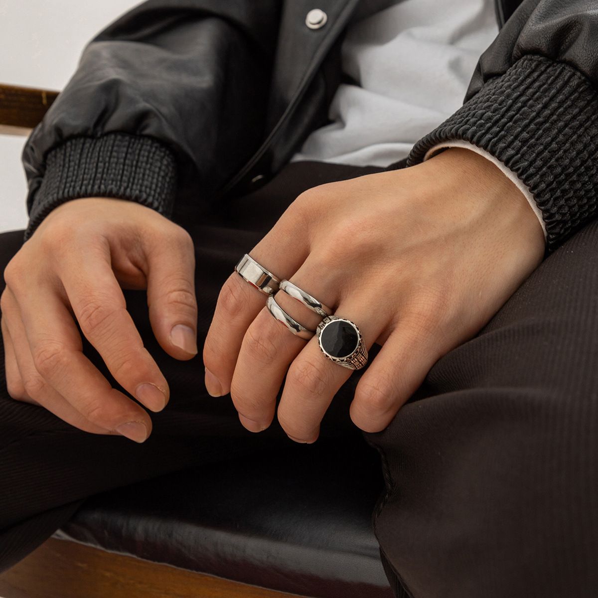 4pcs/set Stainless Steel High-End Fashion Personalized Dropping Oil Men's Popular Rings Set
