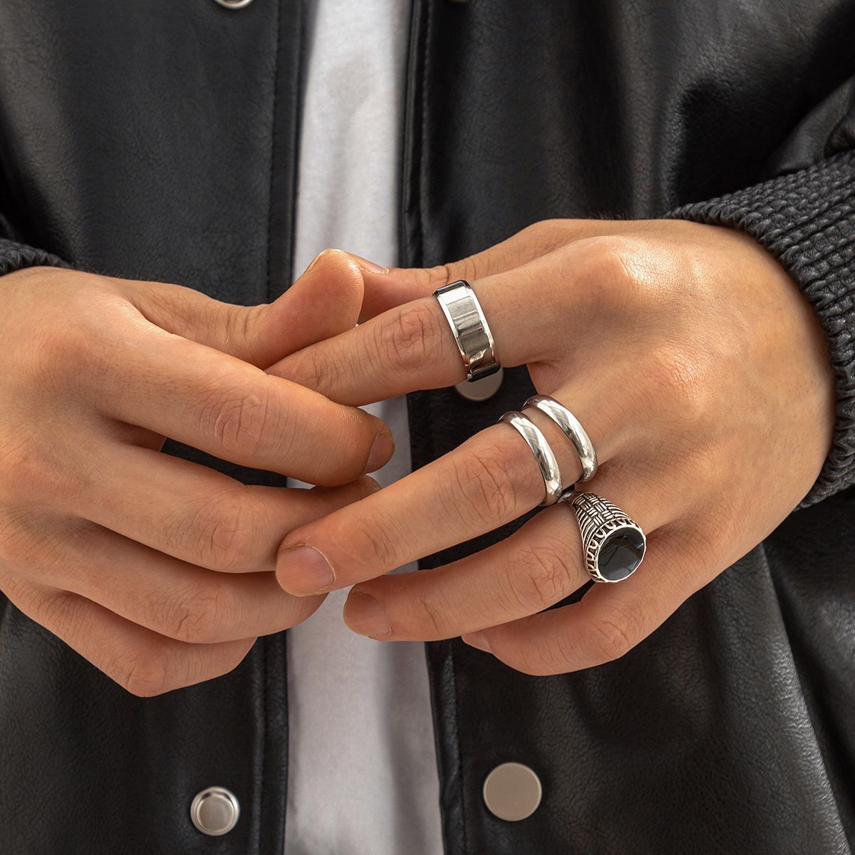 4pcs/set Stainless Steel High-End Fashion Personalized Dropping Oil Men's Popular Rings Set