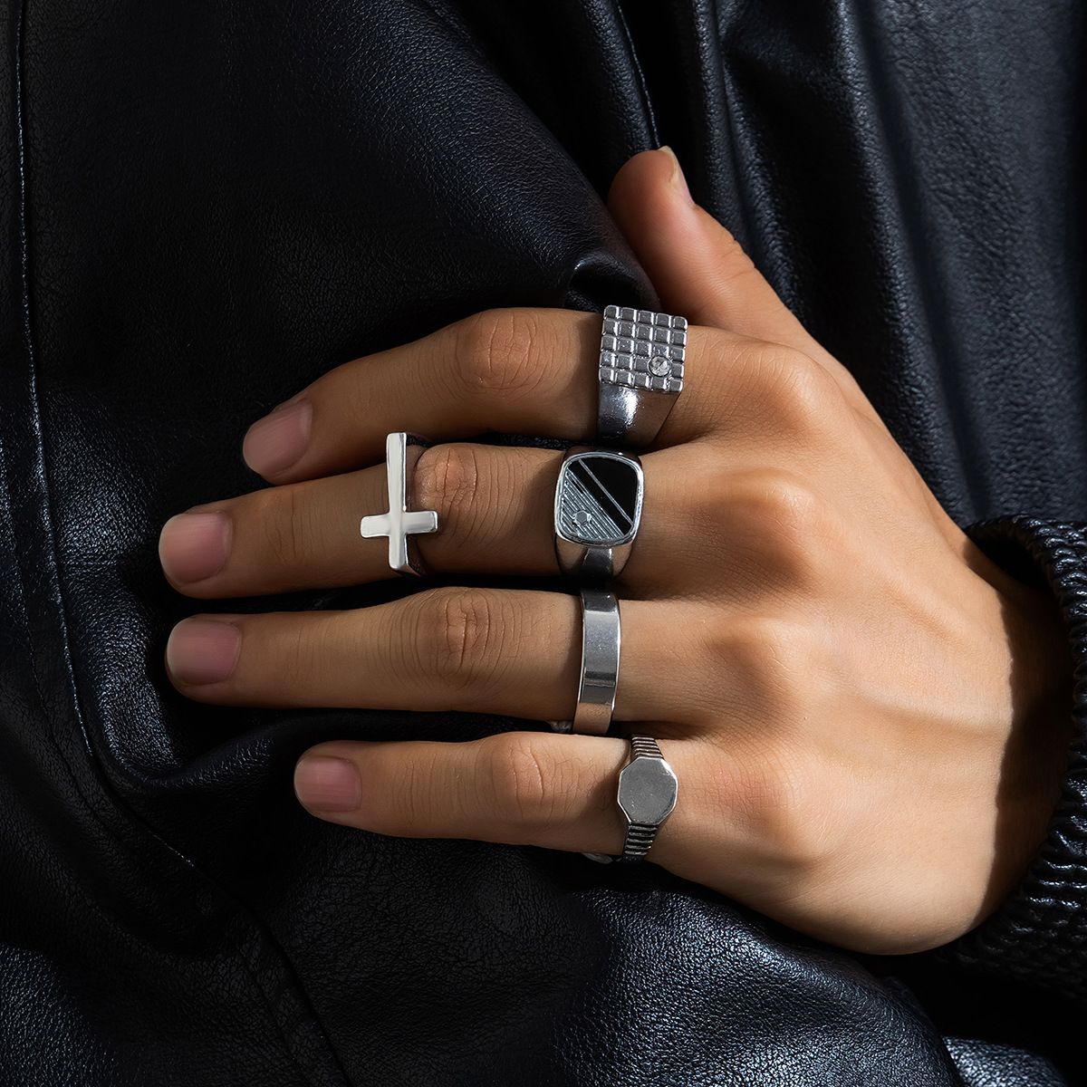 5pcs/set Diamond-studded Square Minority Retro Fashion Personalized Titanium Steel Men  Rings