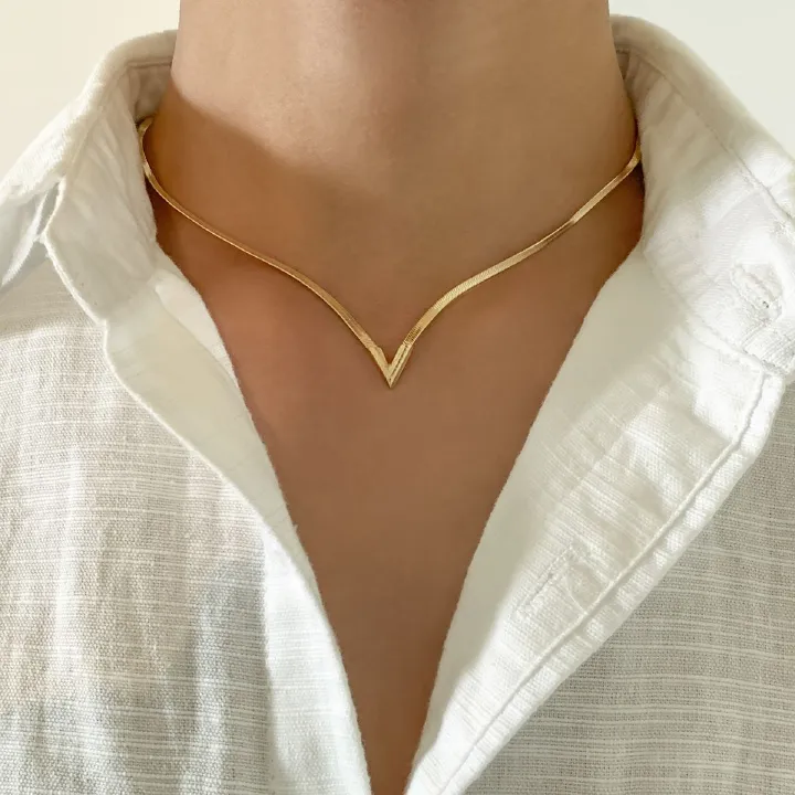 Personalized Minimalist Creative V-shaped Copper Flat Snake Chain Necklace Trendy Blade Clavicle Chains