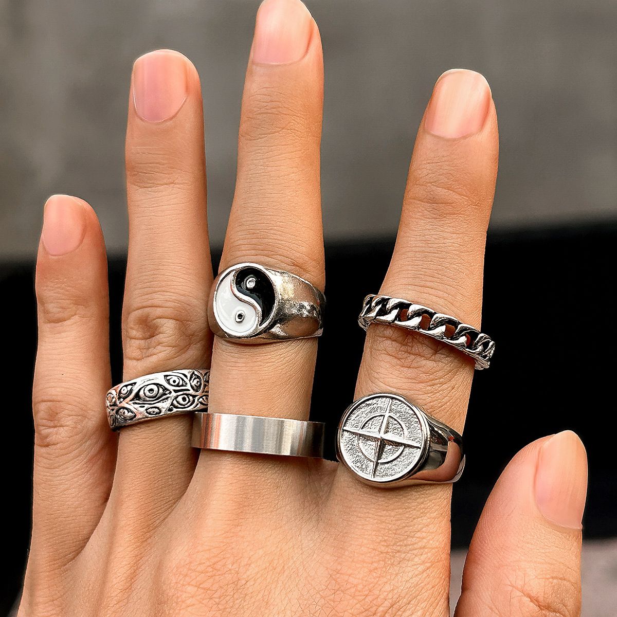 5pcs/set Hip-hop Niche Tai Chi Pattern Trendy Fashion Personalized Men's Ring Retro Chain Rings Sets