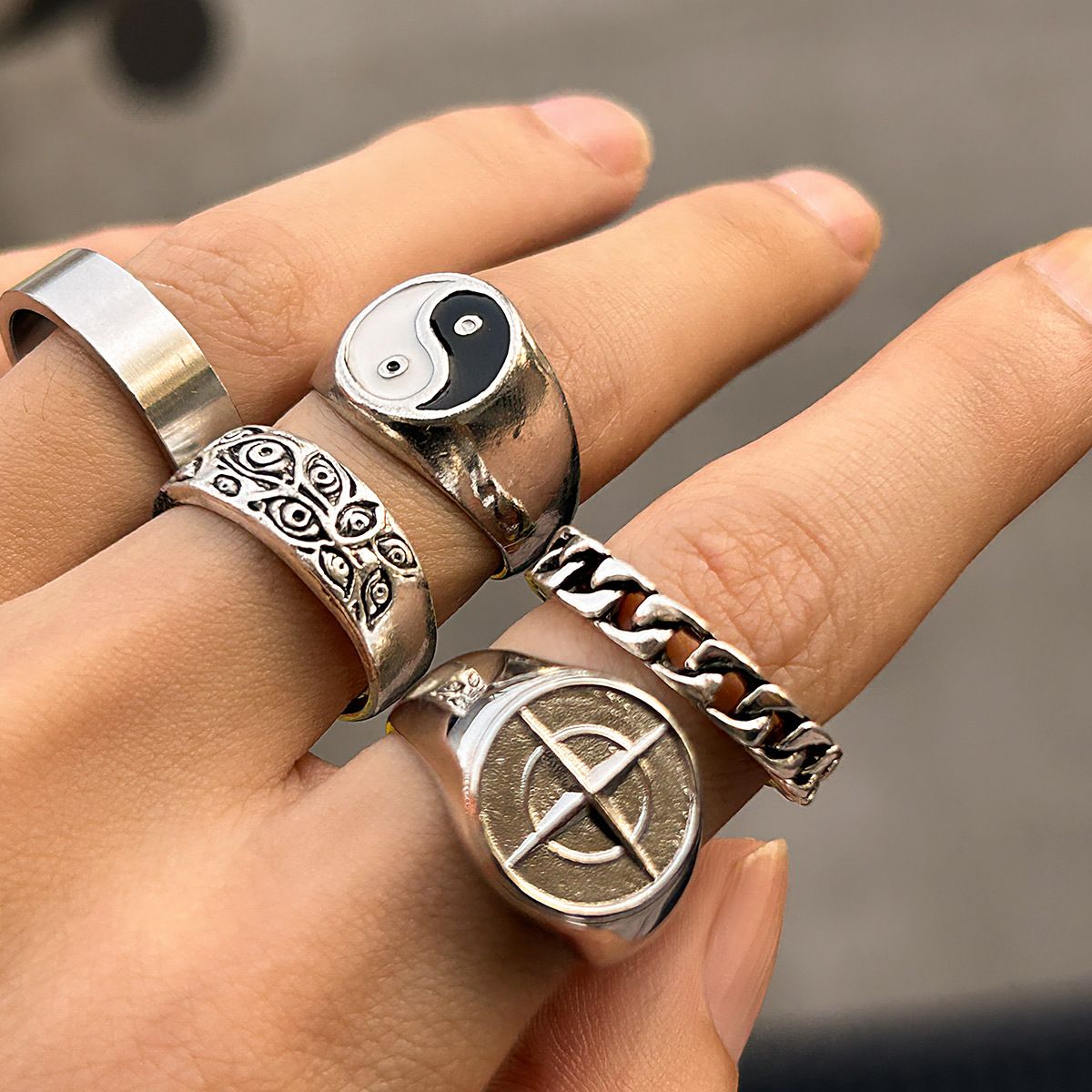 5pcs/set Hip-hop Niche Tai Chi Pattern Trendy Fashion Personalized Men's Ring Retro Chain Rings Sets