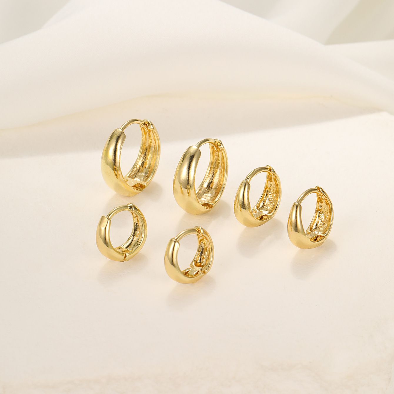 3pcs/set For One Ear Minimalist Hoop Earrings with a High-End Sense, Personalized Rock and Punk Earrings Sets
