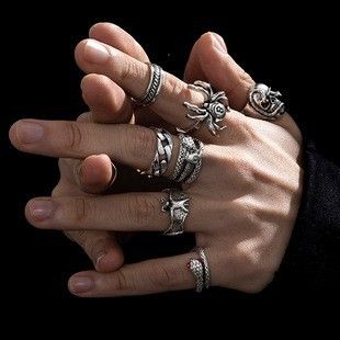9styles Men's Retro Hip-Hop Ring Set Frog Snake Skull Cool Punk Gothic Spider Combo Rings