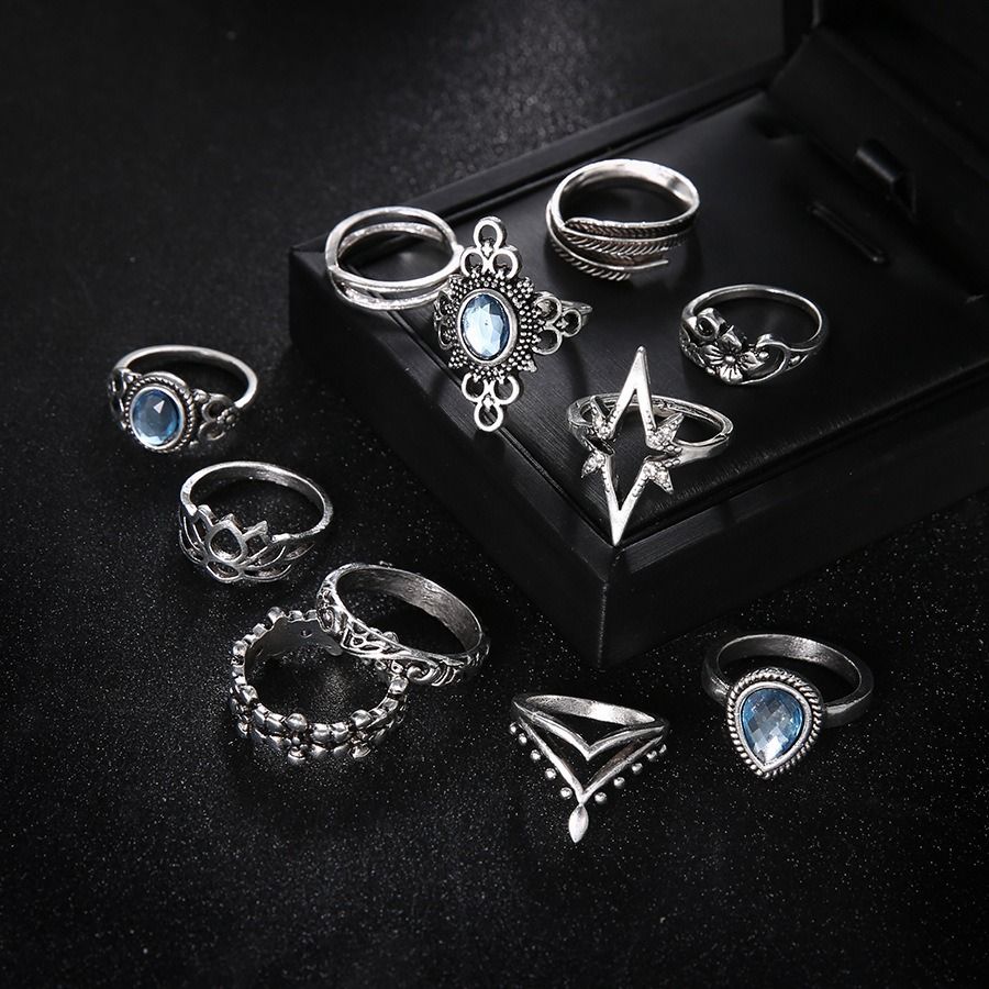 11Pcs Hot sell  Retro Style Diamond Carved Ring