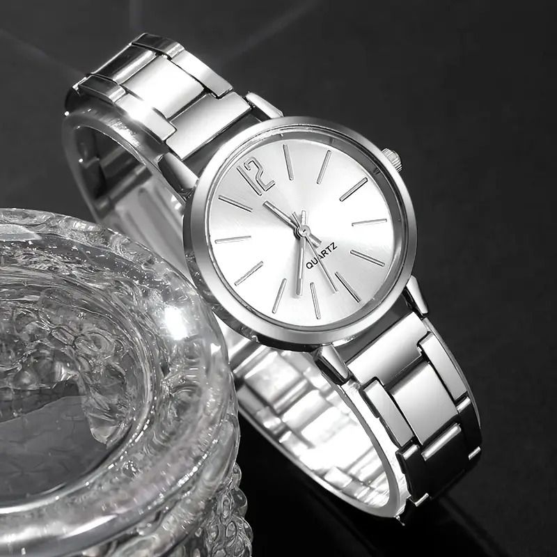 4pcs/set Women's Fashion Quartz Watch with Silver Bracelet Set, The Perfect Gift for Her on Valentine's Day, Easter, Birthday and Christmas Does not include box