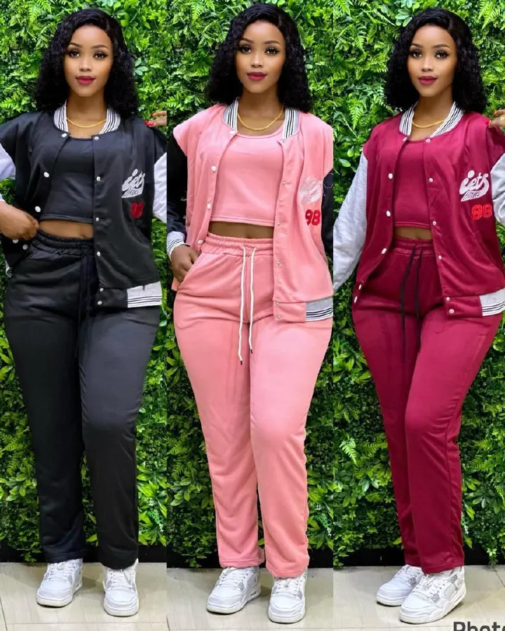 Stylish High quality and fashionable Women's Lounge Sets with Pockets, Long Sleeve 2024 Fall Half Zip Sweatshirt with crop top and Jogger Pants