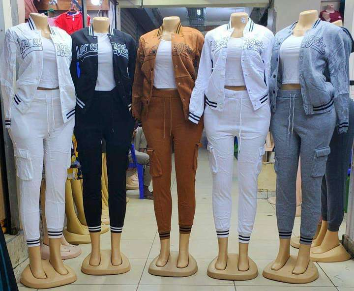 Timeless Stylish High quality and fashionable Women's Lounge Sets with Pockets, Long Sleeve 2024 Fall  Zip Sweatshirt with crop top and Jogger Pants