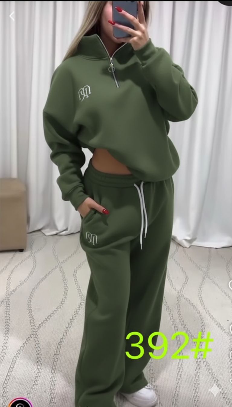 High quality and fashionable Women's Lounge Sets with Pockets, Long Sleeve 2024 Fall hooded Sweatshirt and Jogger Pants
