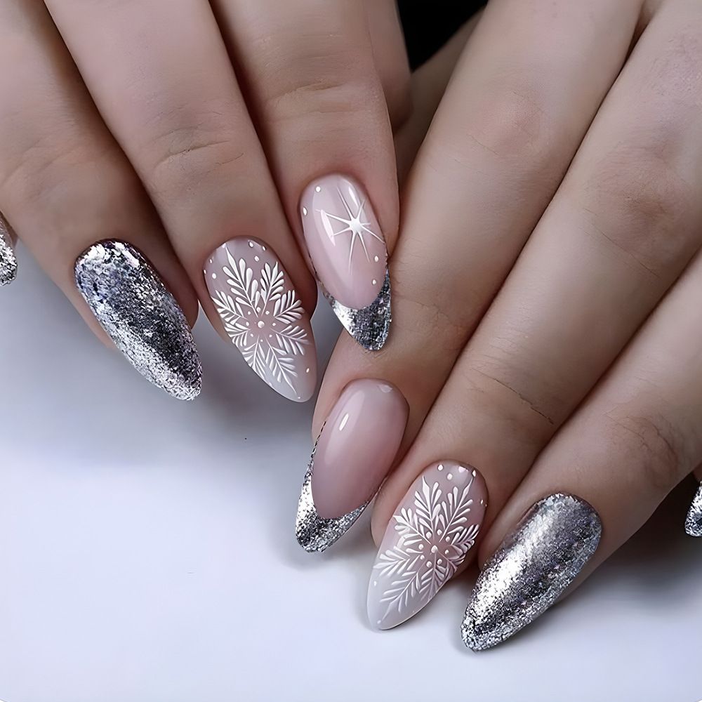 NEW 24pcs Christmas Fake Nails Reusable Stick On Nails Press on Full Cover False Nail Tips with Jelly Lengthy Stickers Makeup Accessories Gold Silver Snowflake Design view 9