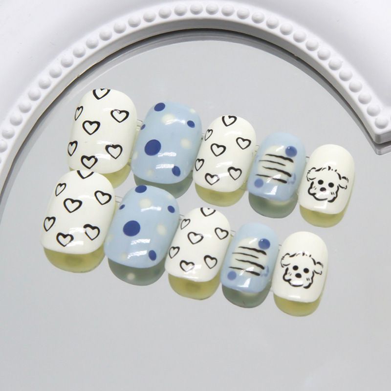 24pcs Kids Makeup Nails Artificial Nails Chips Manicure Wearable Nail Stickers Nail Art Chips Finished Press on Nail Smudging Design for Child
