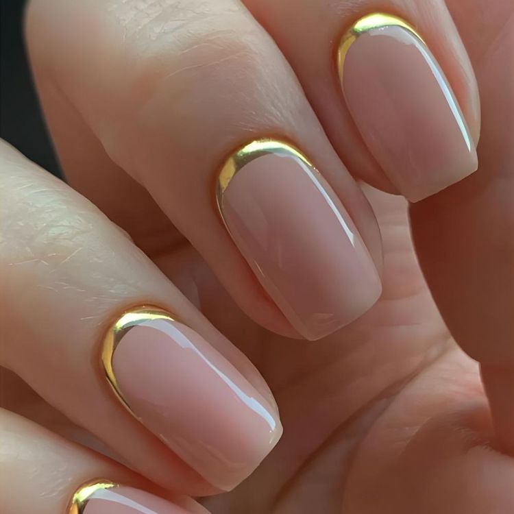 24pcs Shiny Fake Nails Reusable Stick On Nails Press on Full Cover False Nail Tips with Jelly Stickers Makeup Accessories Pink Naked Color