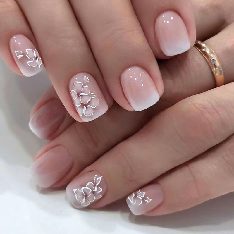 24pcs Shiny Fake Nails Reusable Stick On Nails Press on Full Cover False Nail Tips with Jelly Stickers Makeup Accessories Pink Naked Color