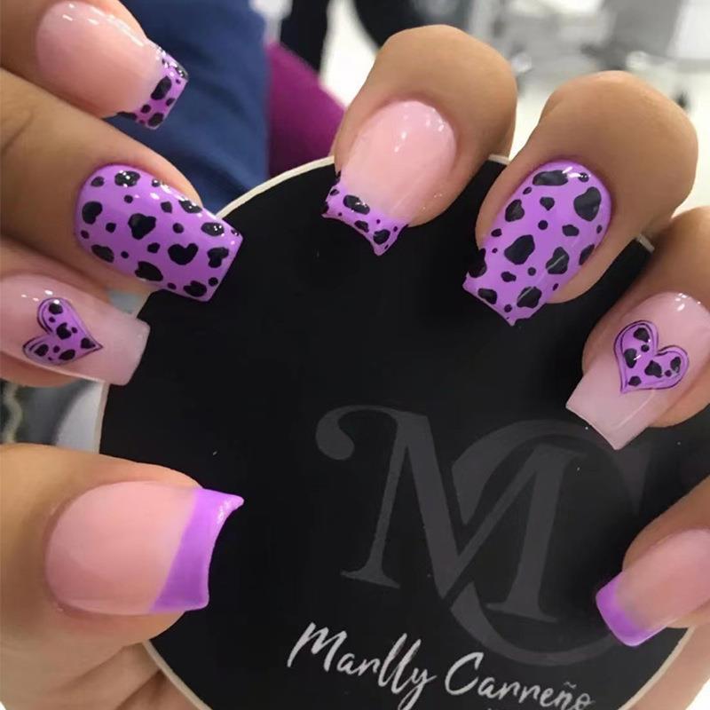 24pcs Wearable Fake Nails Reusable Stick On Nails Press on Full Cover False Nail Tips with Jelly Stickers Makeup Accessories view 3