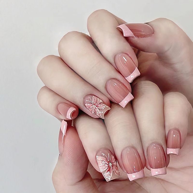 24pcs Wearable Fake Nails French Style Star Butterfly Reusable Stick On Nails Press on Full Cover False Nail Tips with Jelly Stickers Makeup Accessories
