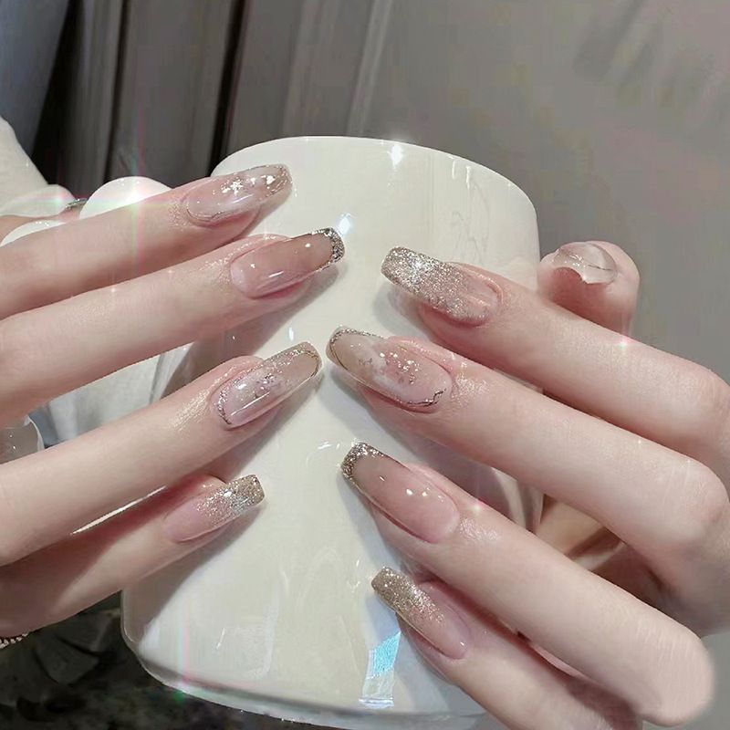 24pcs Shiny Flower Wearable Fake Nails Reusable Stick On Nails Press on Full Cover False Nail Tips with Jelly Stickers Makeup Accessories