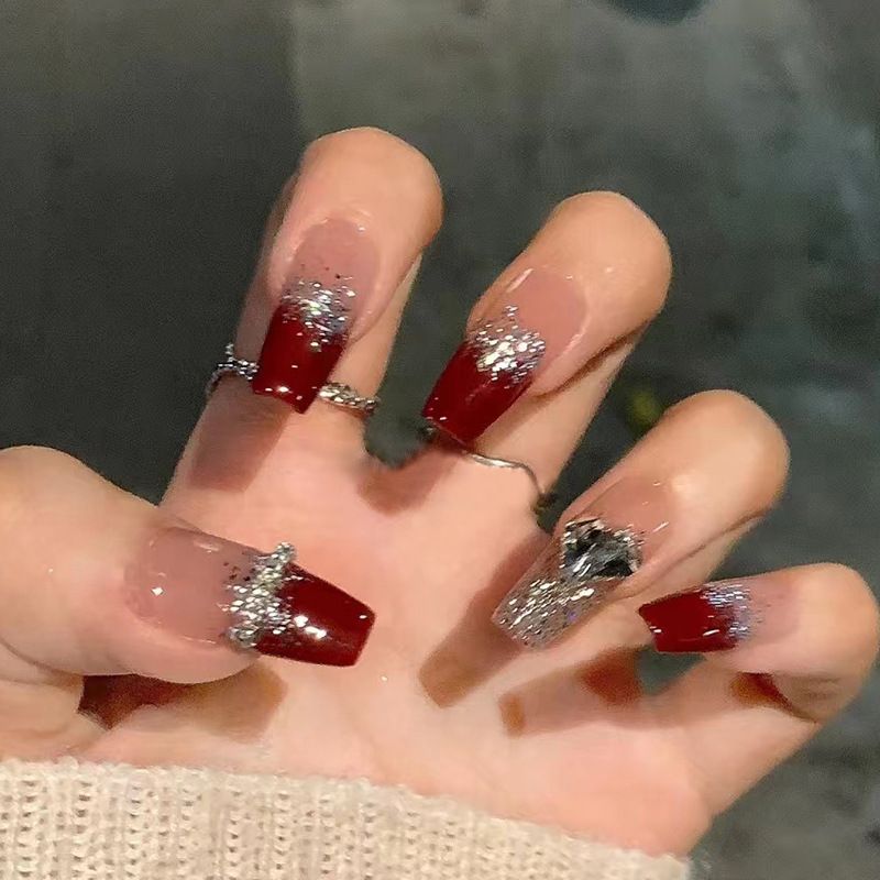24pcs Shiny Flower Wearable Fake Nails Reusable Stick On Nails Press on Full Cover False Nail Tips with Jelly Stickers Makeup Accessories