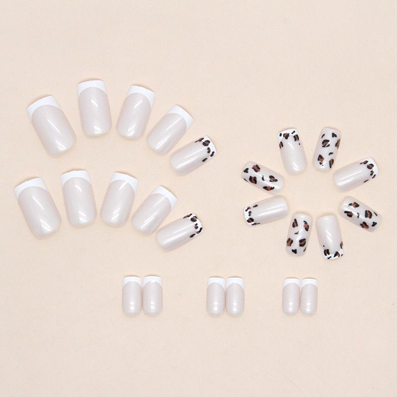24pcs Leopard Print Wearable Fake Nails French Style Reusable Stick On Nails Press on Full Cover False Nail Tips with Jelly Stickers Makeup Accessories view 9