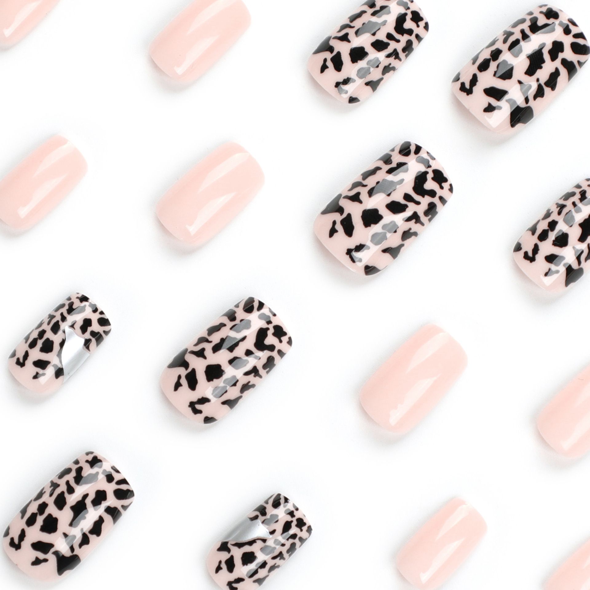 24pcs Leopard Print Wearable Fake Nails Reusable Stick On Nails Press on Full Cover False Nail Tips with Jelly Stickers Makeup Accessories view 6