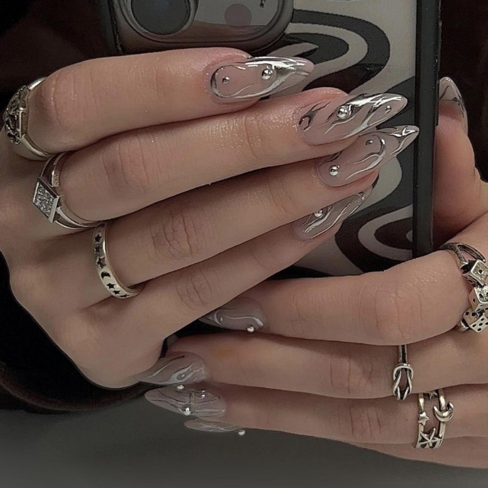 24pcs French Tip Almond Wearable Fake Nails Reusable Stick On Nails Press on Full Cover False Nail Tips with Jelly Stickers Makeup Accessories Metal Ripple  Design