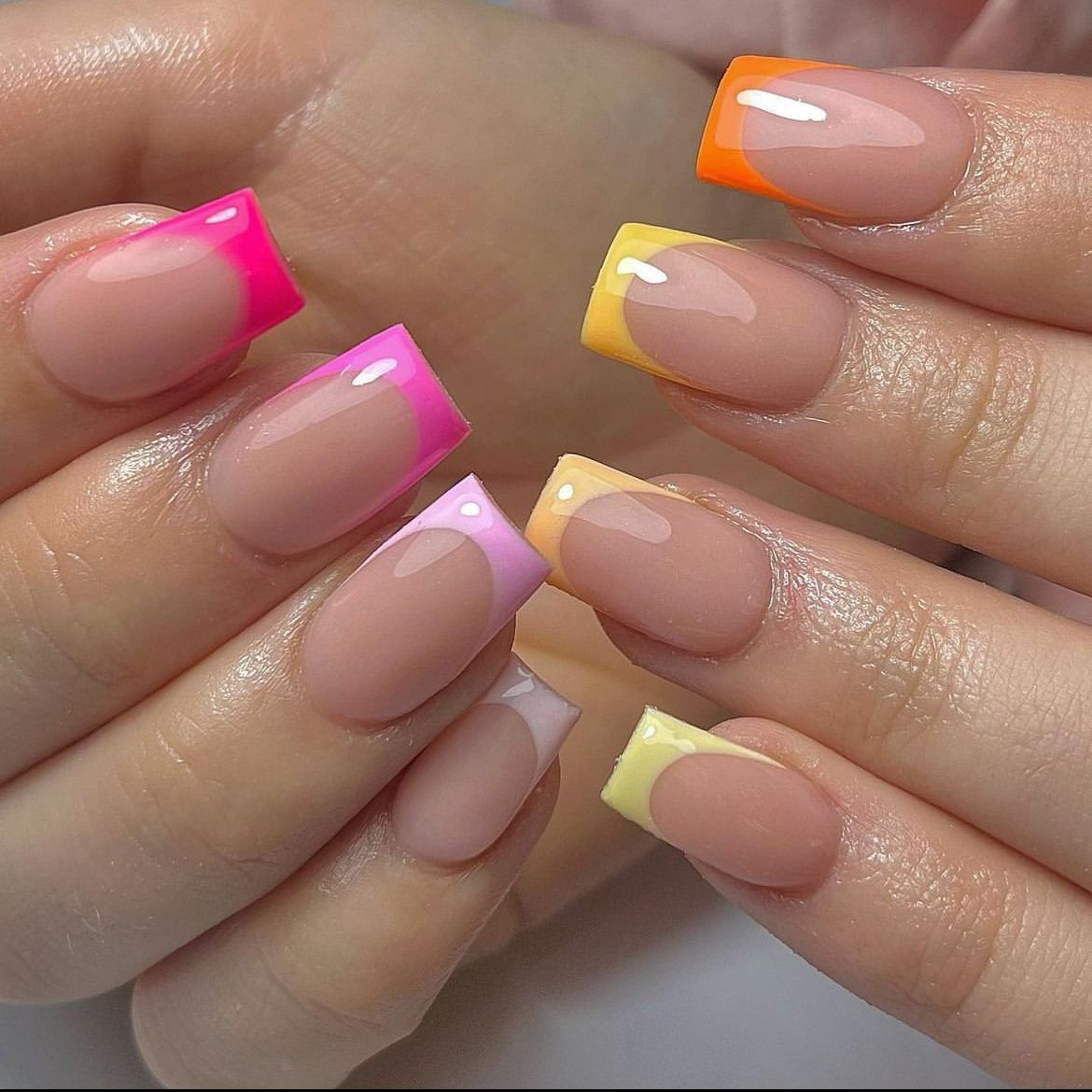 24pcs Square French Tip Wearable Fake Nails Reusable Stick On Nails Press on Full Cover False Nail Tips with Jelly Stickers Makeup Accessories Nail Art Multicolor
