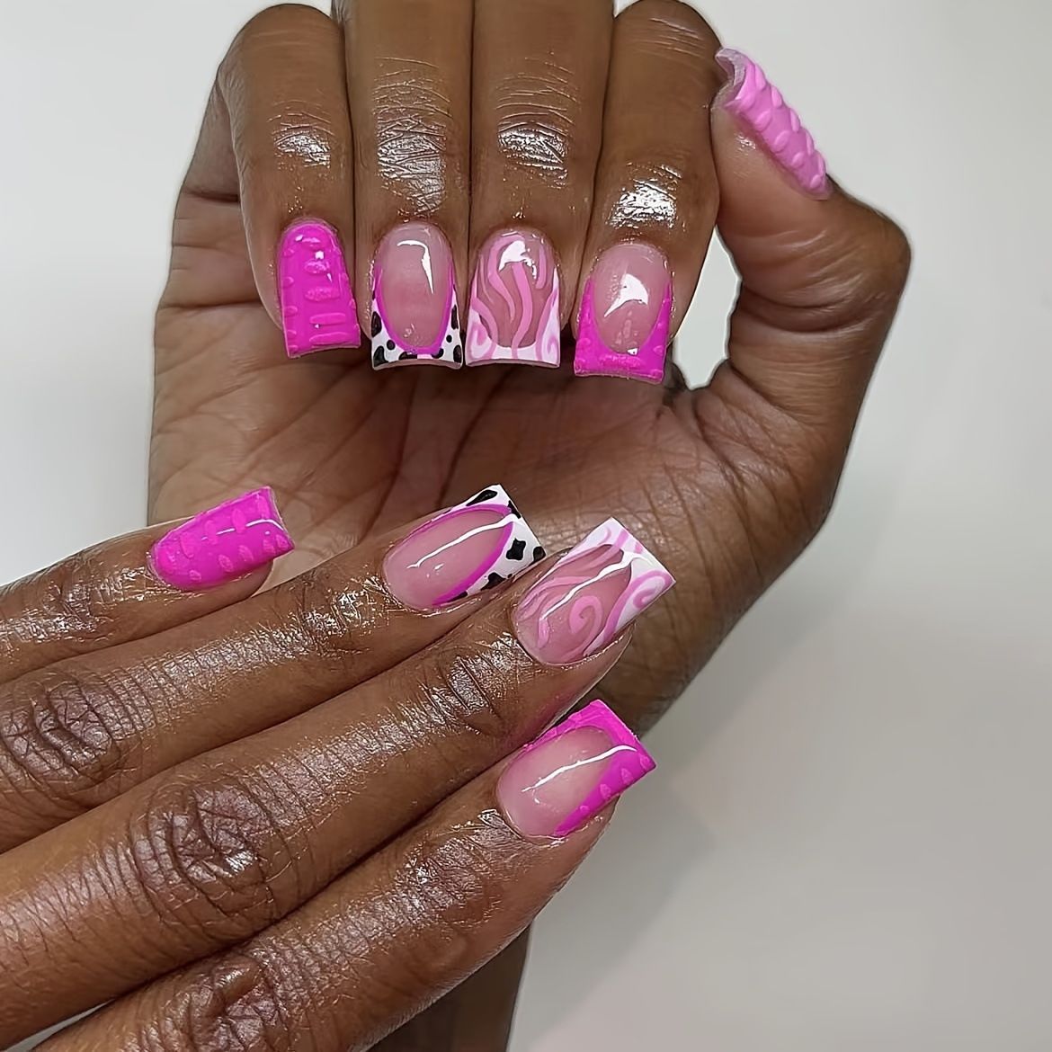 24pcs Square French Tip Wearable Fake Nails Reusable Stick On Nails Press on Full Cover False Nail Tips with Jelly Stickers Makeup Accessories Nail Art Pink