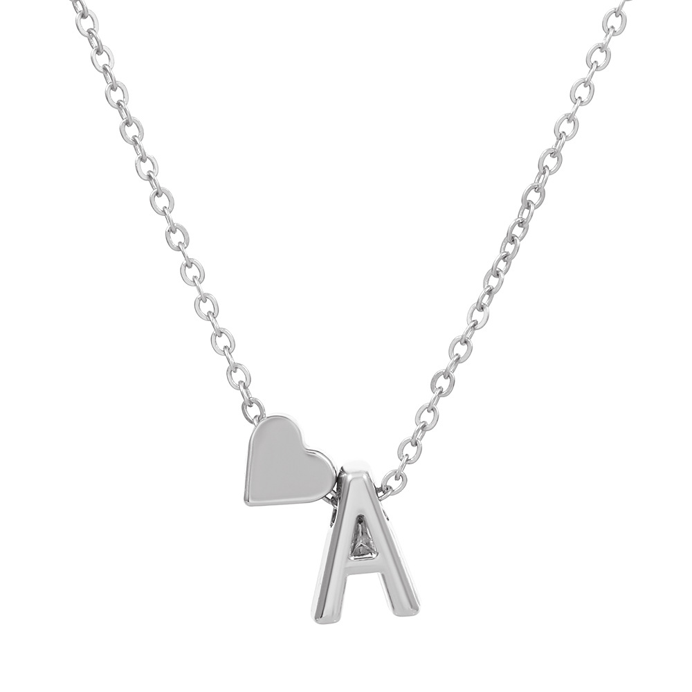 Fashionable love 26 English letters pendant necklace Creative versatile peach heart-shaped short clavicle chain