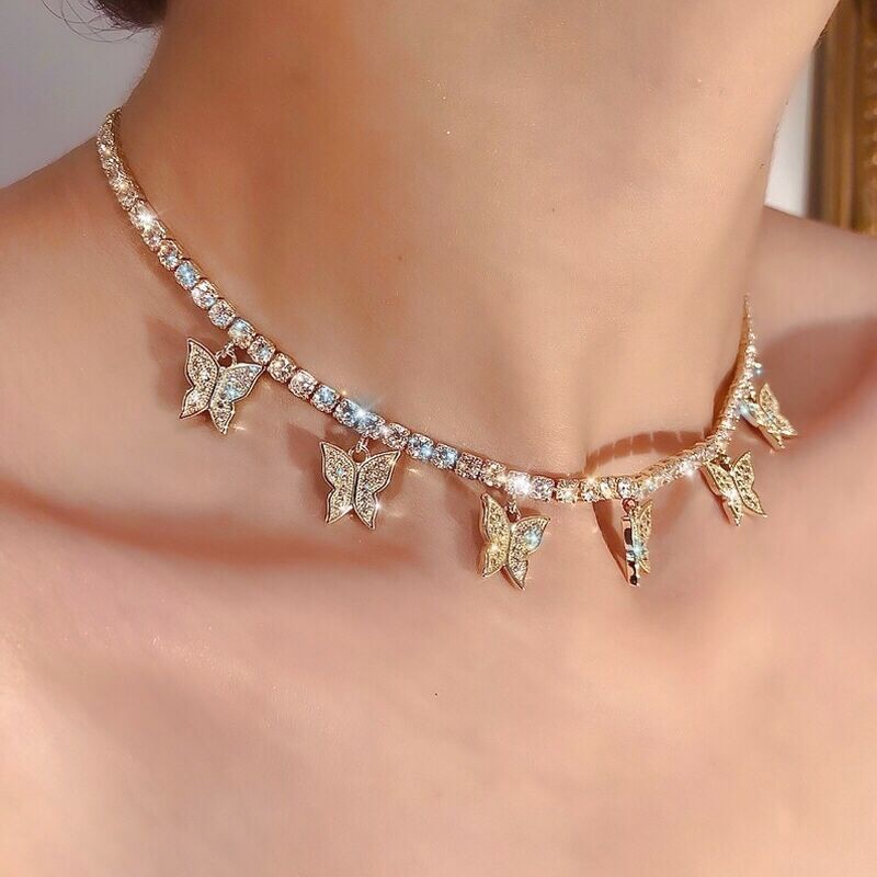 Rhinestone butterfly pendant necklace female ins wind neck chain hip-hop temperament niche alloy jewelry