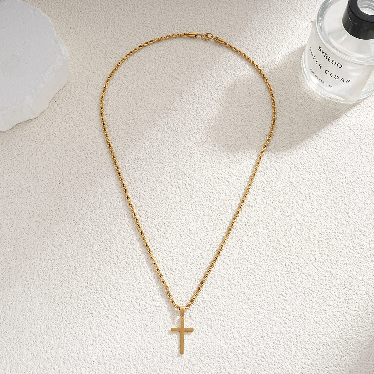 European And American Style Hot-Selling Couple Twist Chain Necklace Hip-Hop Trend Chain Cross Pendant Sweater Chain