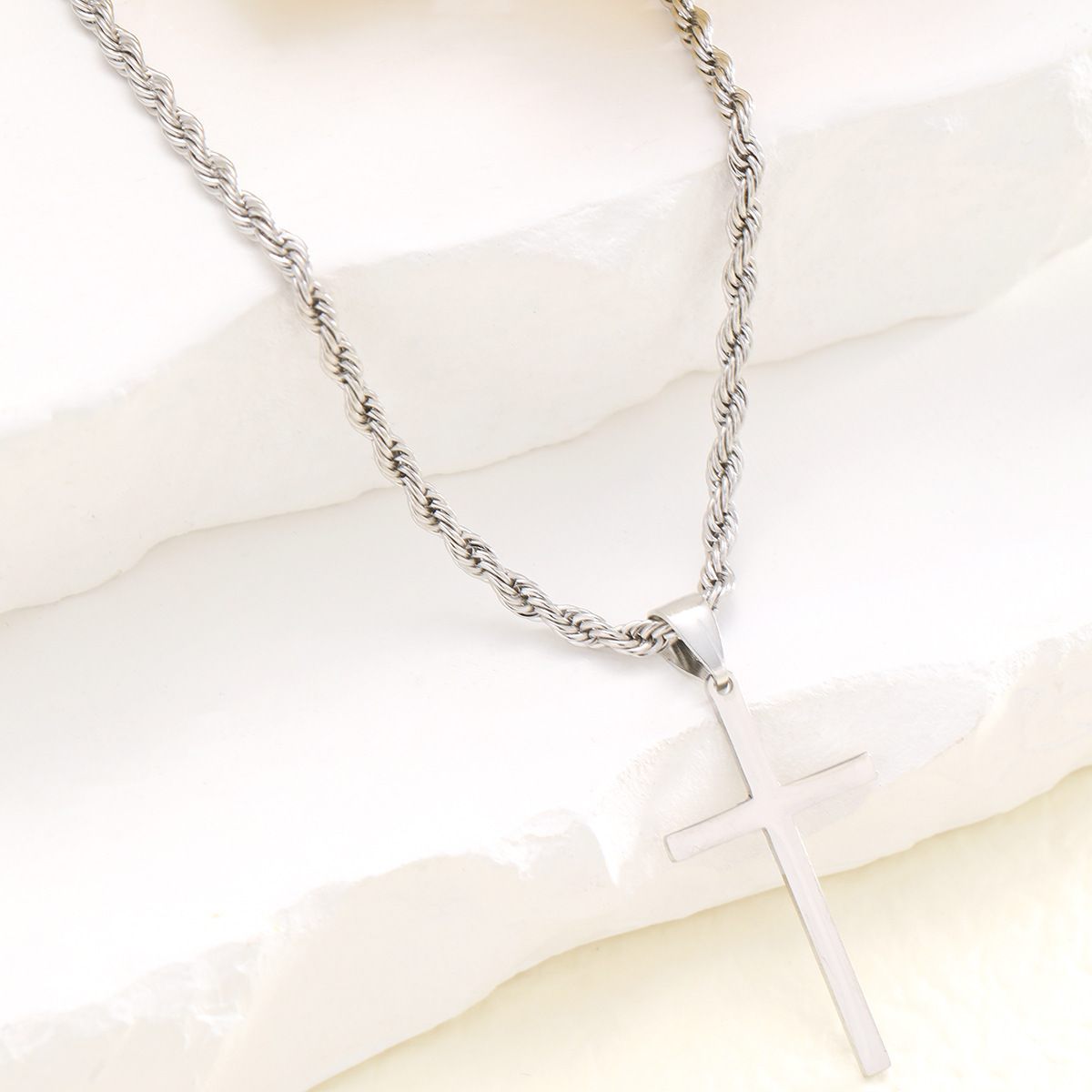 European And American Style Hot-Selling Couple Twist Chain Necklace Hip-Hop Trend Chain Cross Pendant Sweater Chain