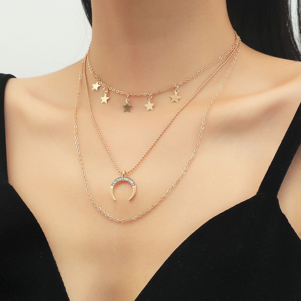 European And American Creative Design Crescent Moon Star Pendant Necklace Multi-Layer Collarbone Chain Star Moon Men'S And Women'S Necklace Spot