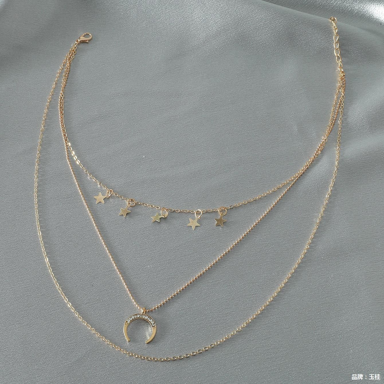 European And American Creative Design Crescent Moon Star Pendant Necklace Multi-Layer Collarbone Chain Star Moon Men'S And Women'S Necklace Spot