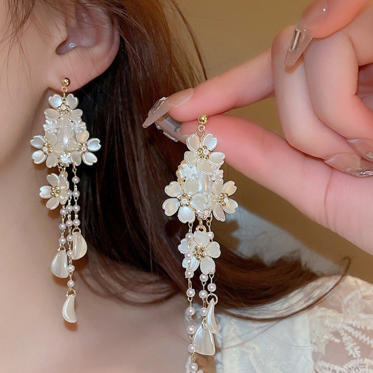 Super Fairy Flower Fringed Earrings Light Luxury High-End Earrings Niche Design Gentle Fairy Temperament Ear Jewelry