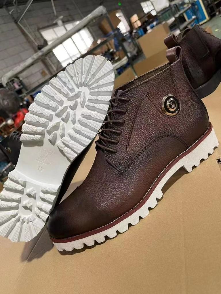 LIMITED OFFER!!! Men's Original Premium Leather Chelsea Boots, Official Casual High Top Timberland  Men's Shoes Rubber White Sole Boots