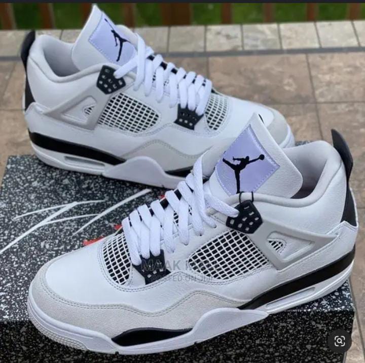 Authentic Air Jordan 4 Retro Military Black and white Sneakers; High Quality Fashion Men's Shoes J4 Unisex Sneakers