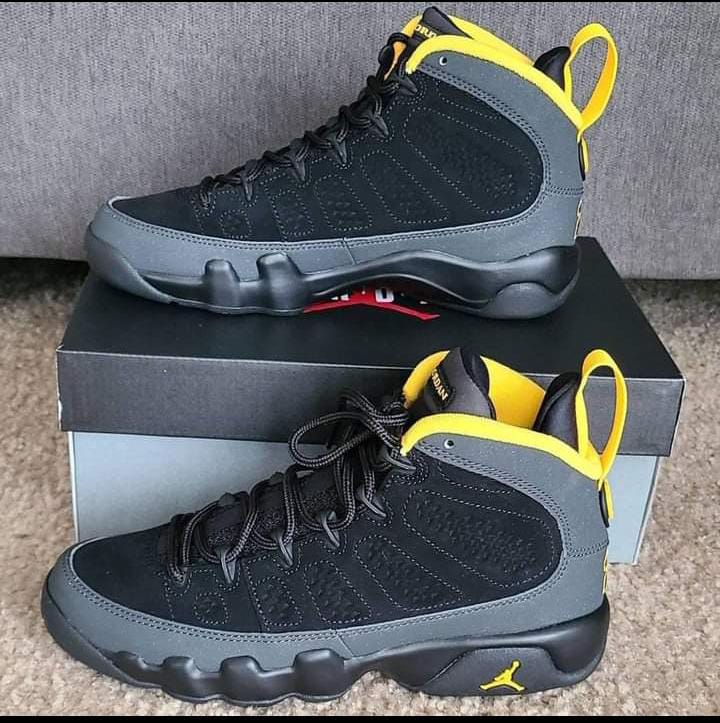 Authentic Air Jordan 9 Retro ''J9 University Gold'' Sneakers; Best Quality Original Unisex Breathable Shoes J9 Sneakers